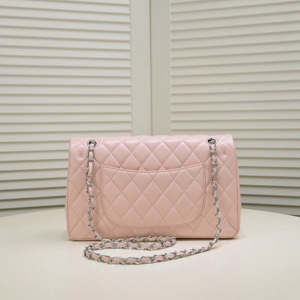 シャネルバッグ側面デザイン